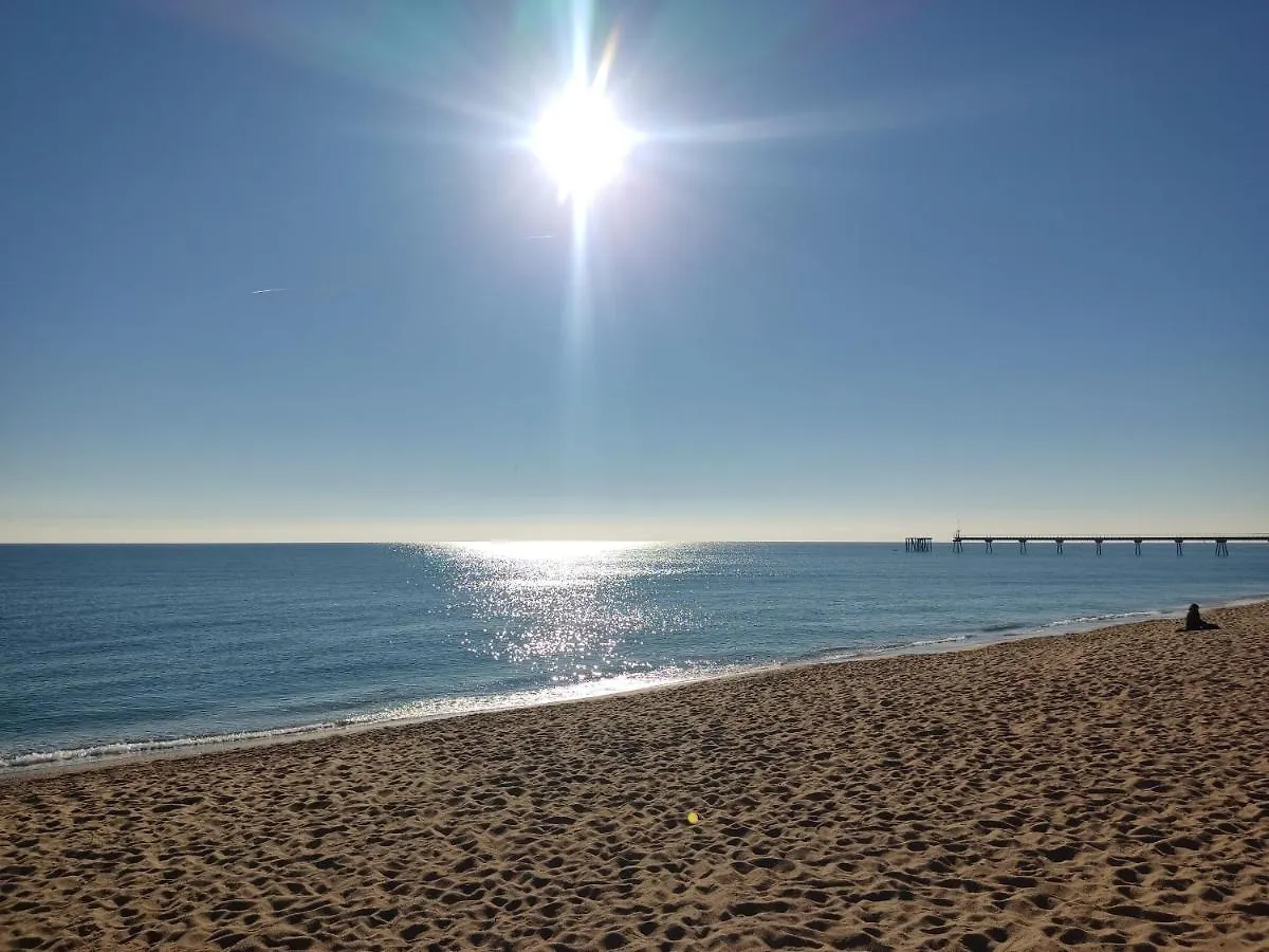 Hospedaje Dado De Baja Badalona